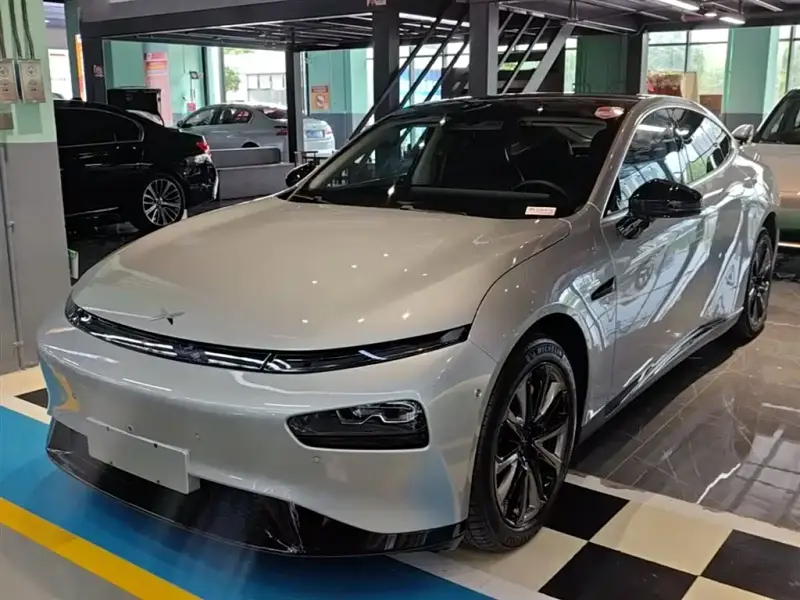 XPeng P7