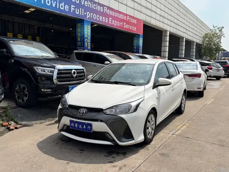 Toyota Yaris L