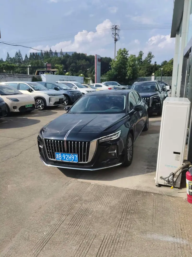 Hongqi H5