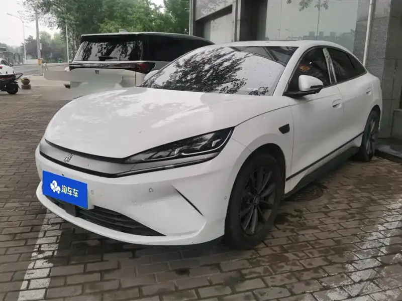 BYD Qin L