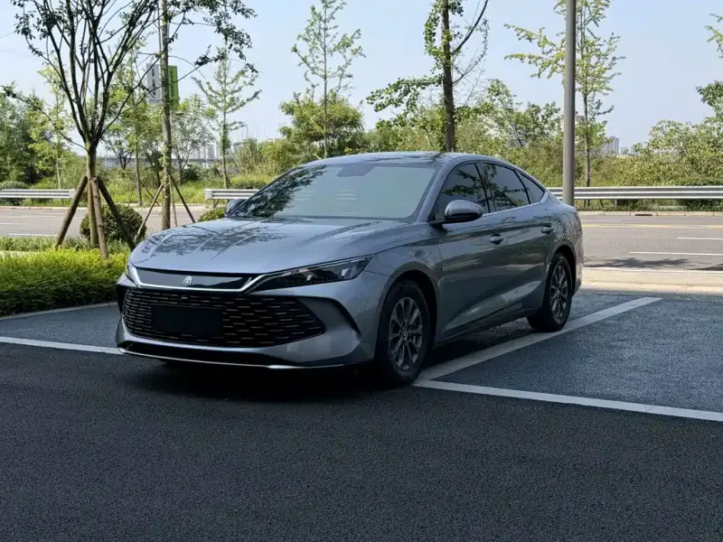 BYD Qin L
