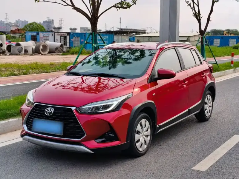 Toyota Yaris L