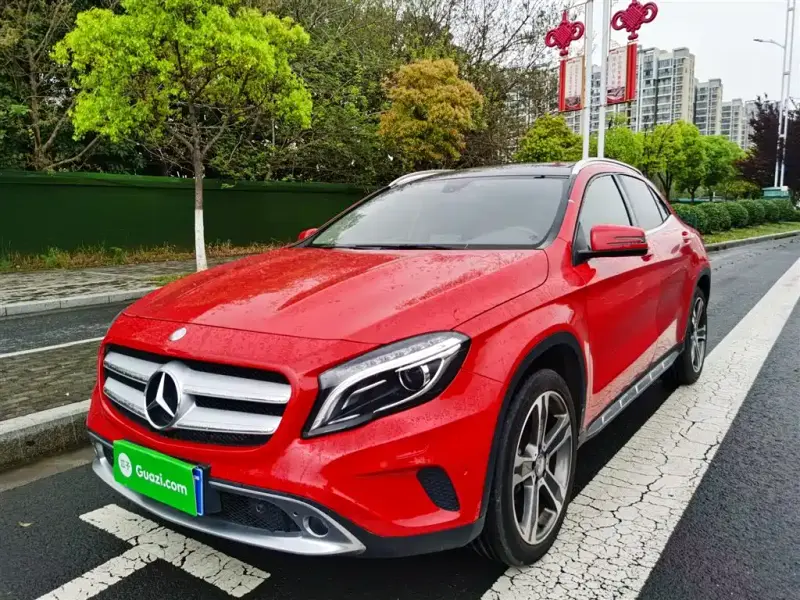 Mercedes-Benz GLA