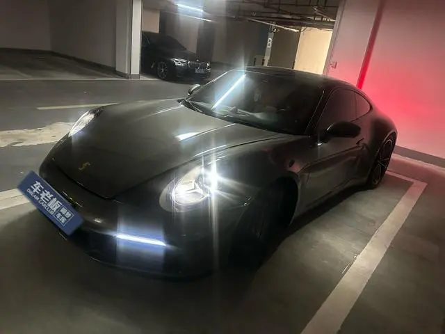 Porsche 911