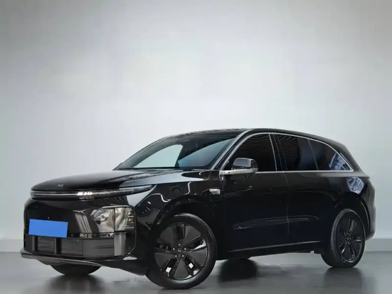 Li Auto L6