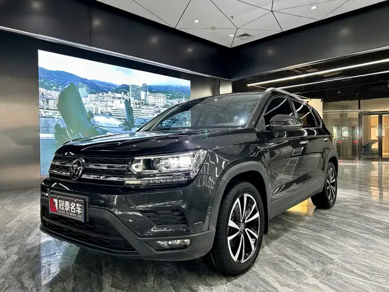 Volkswagen Tharu
