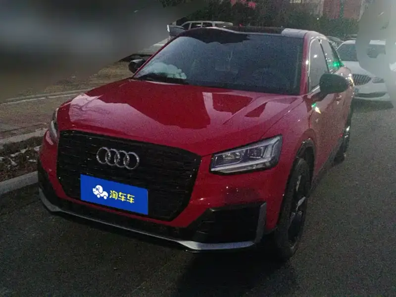 Audi Q2L