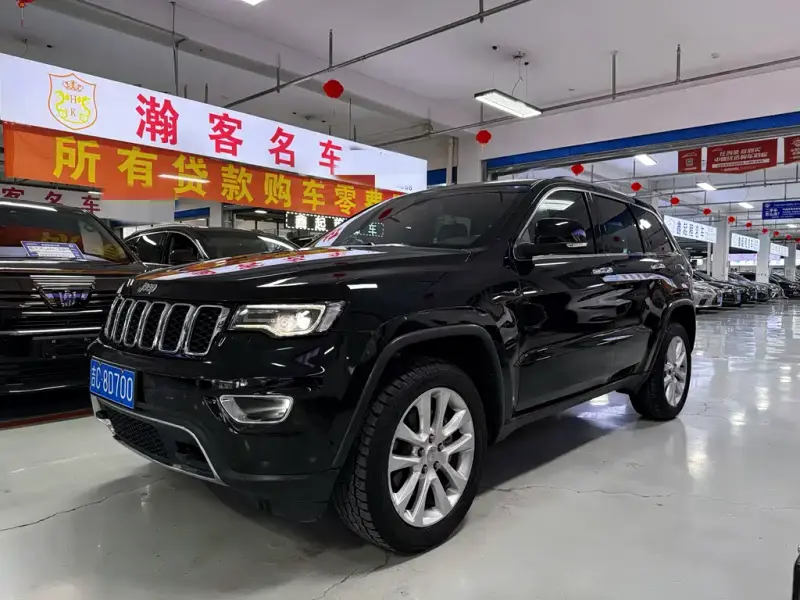 Jeep Grand Cherokee (Import)