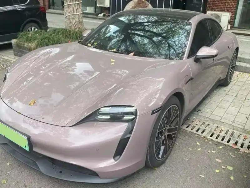 Porsche Taycan
