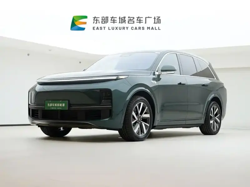Li Auto L8
