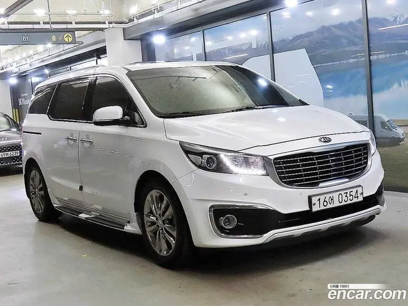 Kia Carnival (Canival)