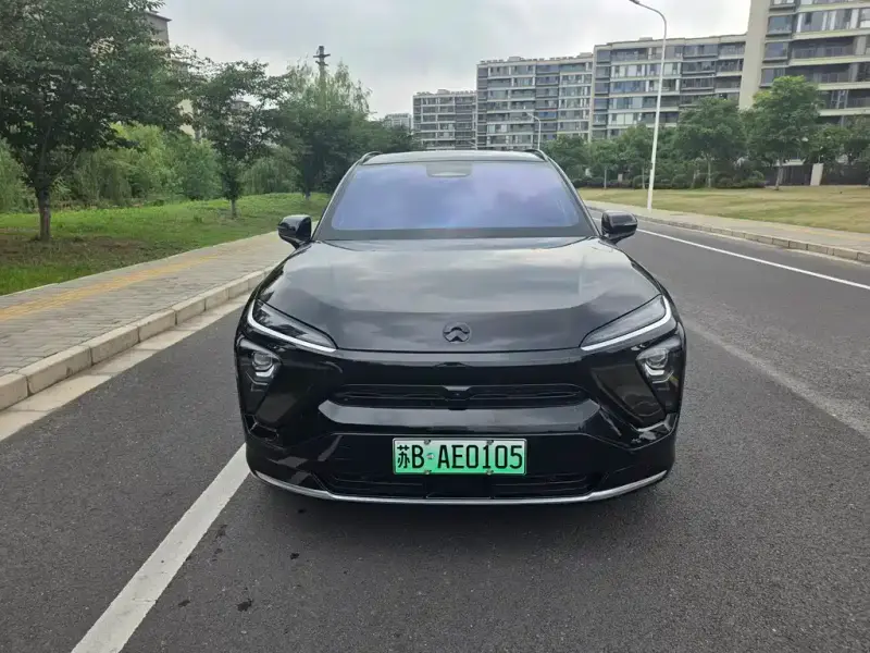 NIO ES6