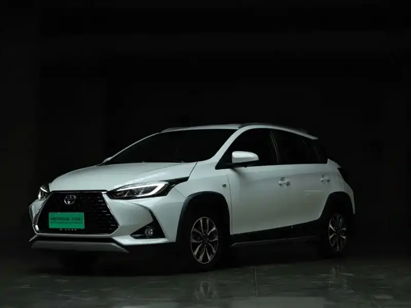 Toyota Yaris L