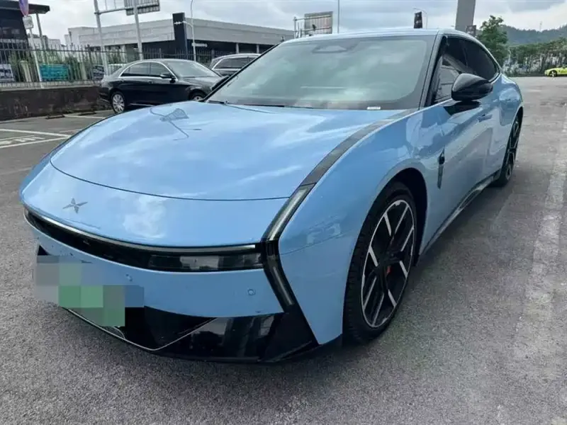 XPeng P7