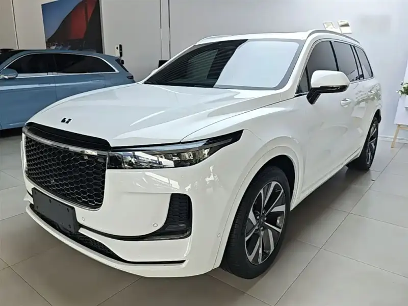 Li Auto ONE