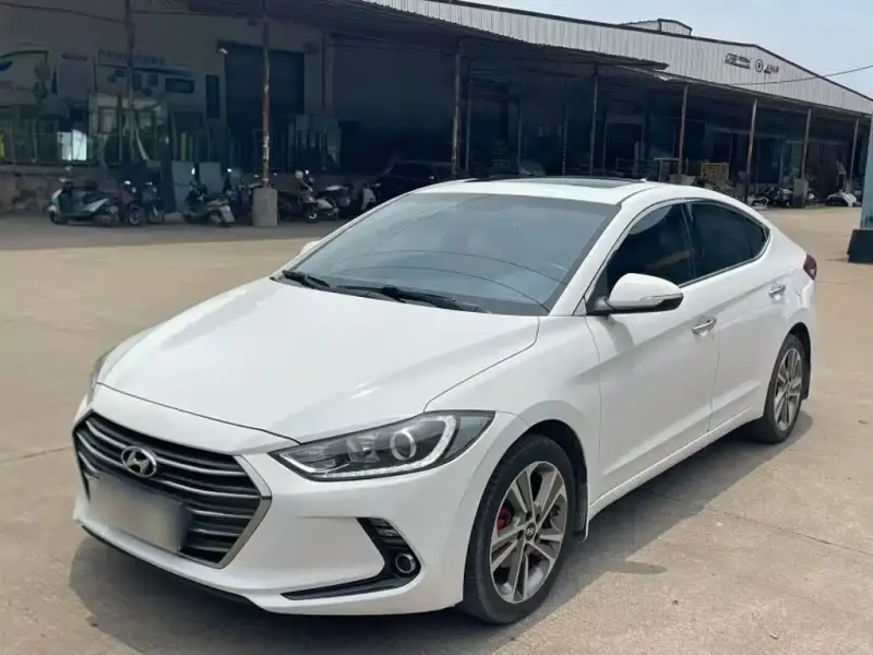 Hyundai Elantra