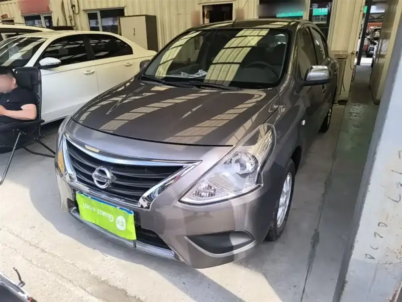 Nissan Sunny