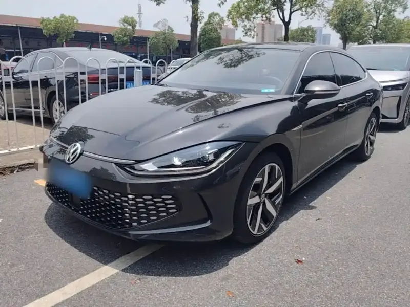 Volkswagen Lamando