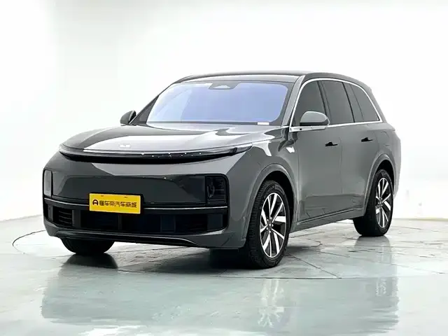 Li Auto L8