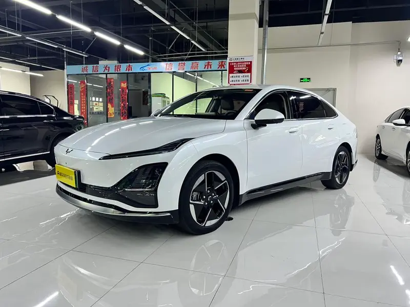 Wuling Starlight EV