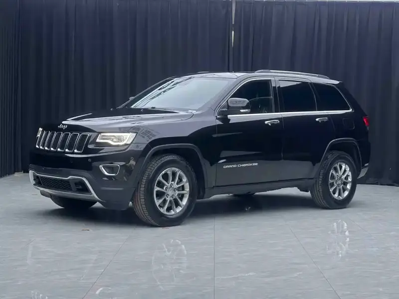 Jeep Grand Cherokee (Import)