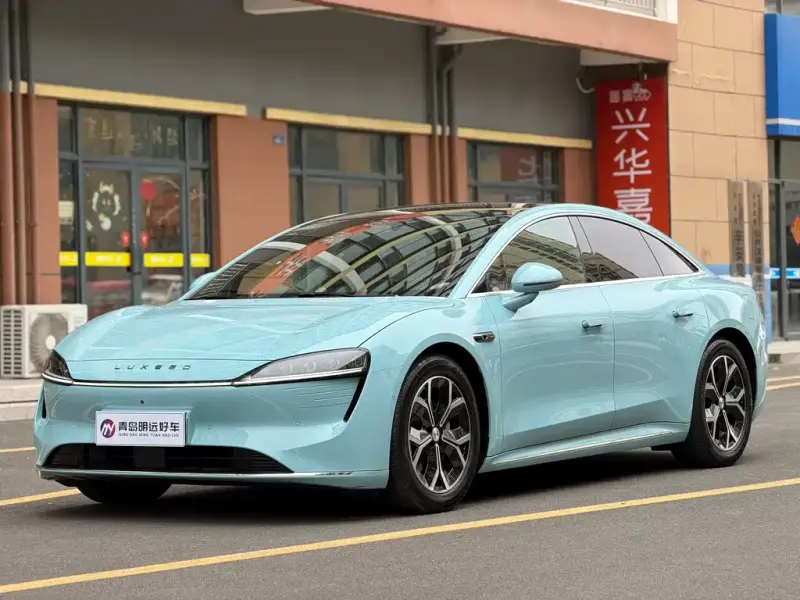 Luxeed Zhijie S7