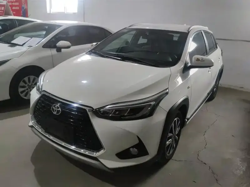 Toyota Yaris L