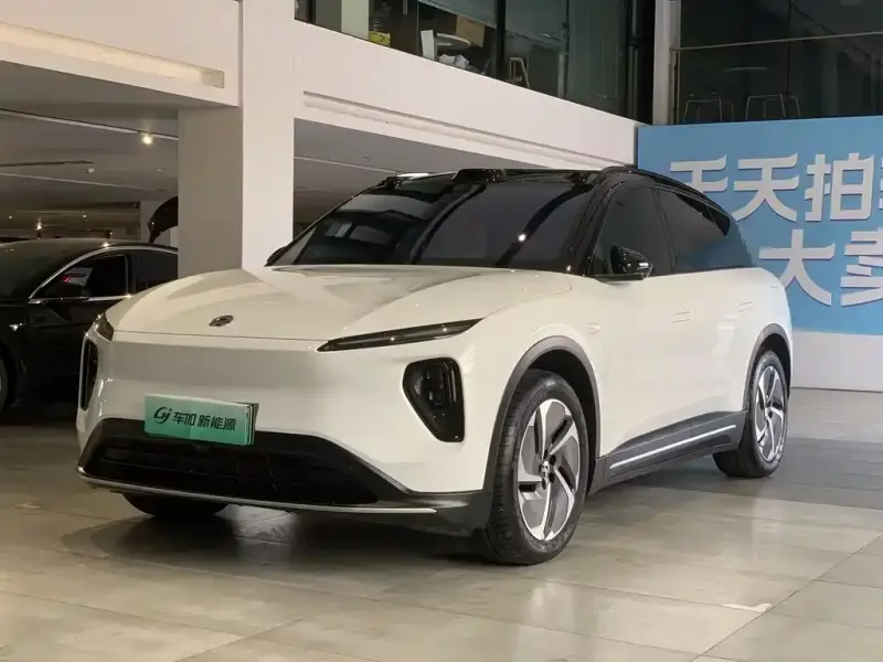 NIO ES6