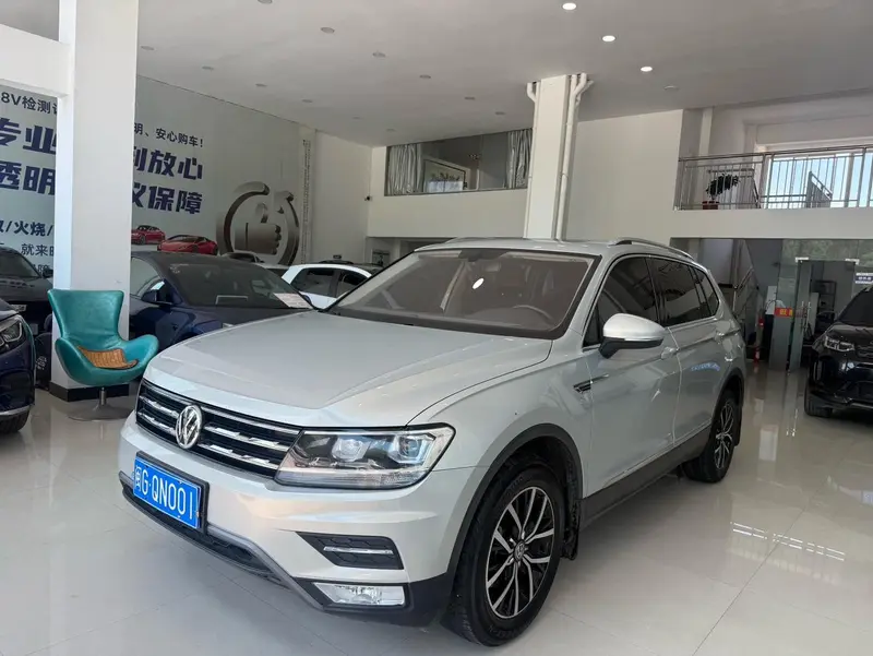 Volkswagen Tiguan L
