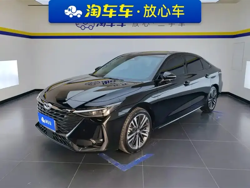 Chery Arrizo 8