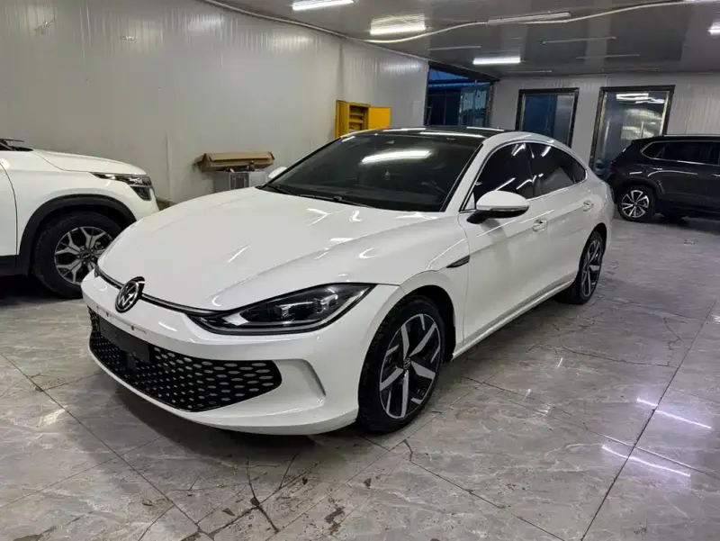 Volkswagen Lamando