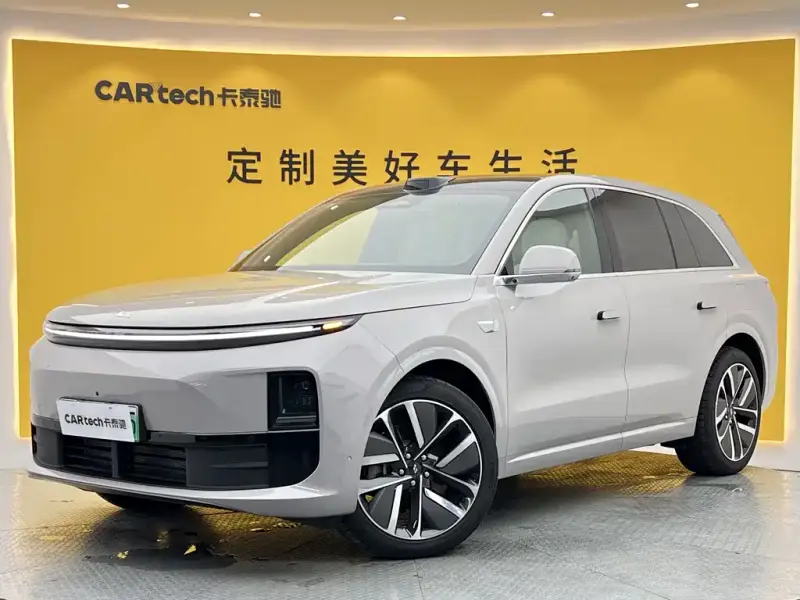 Li Auto L6