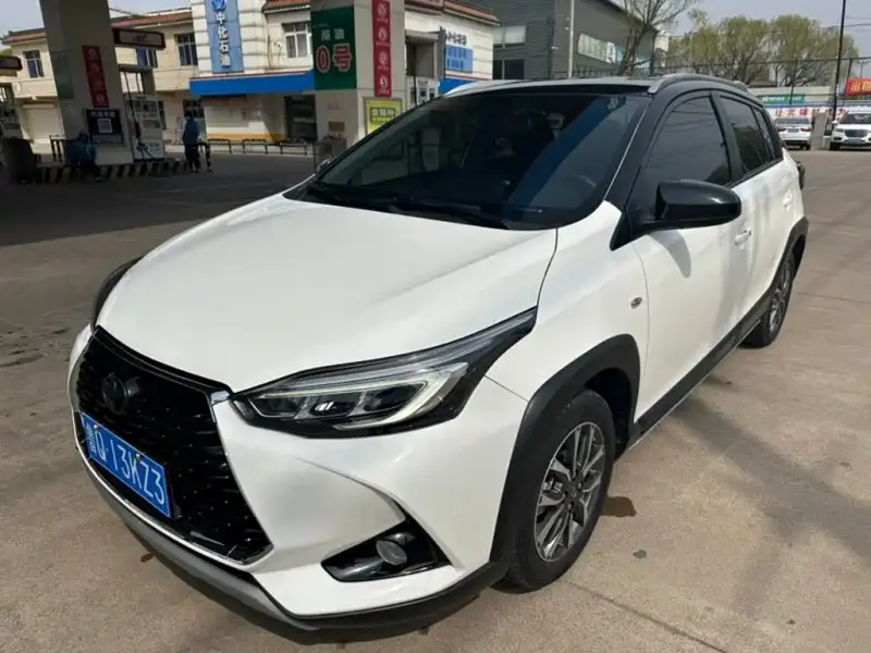 Toyota Yaris L