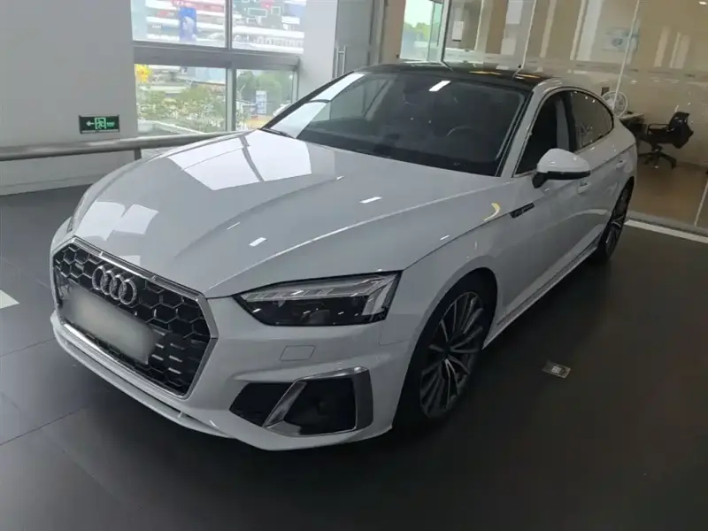 Audi A5 (Import)