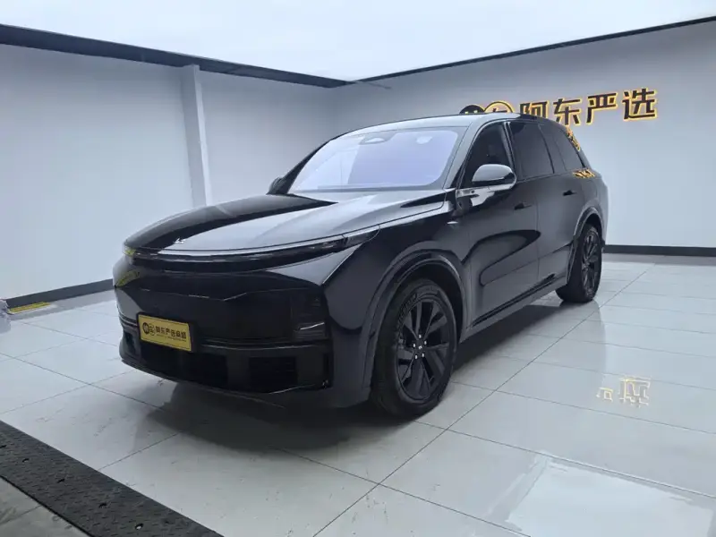 Li Auto L8