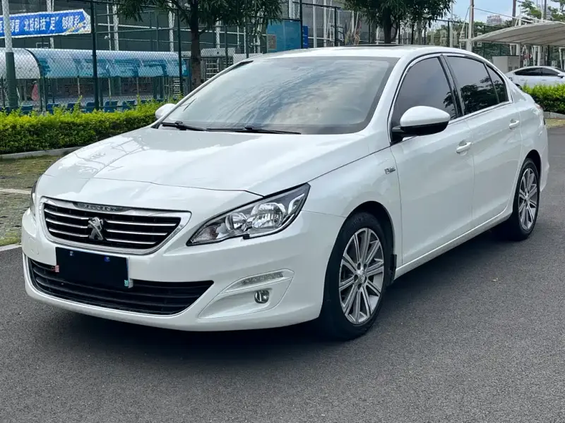 Peugeot 408