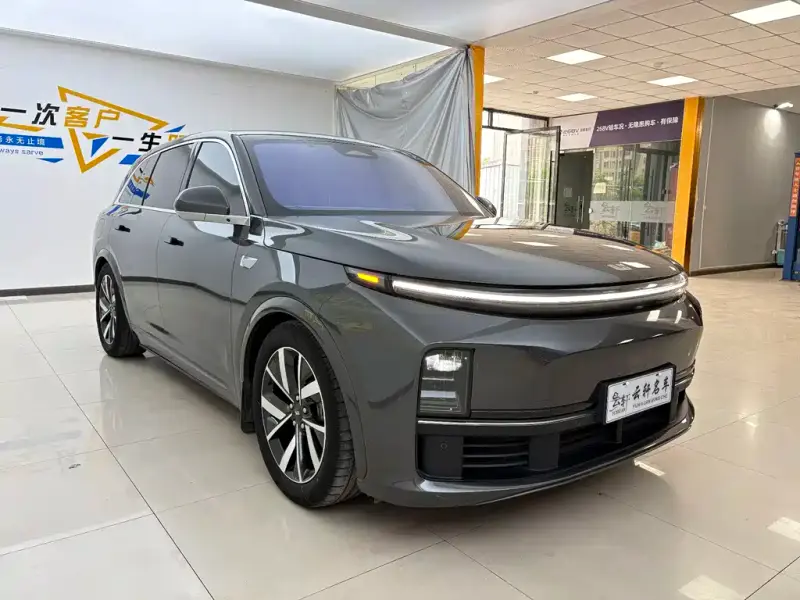Li Auto L7