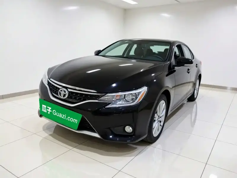 Toyota Reiz