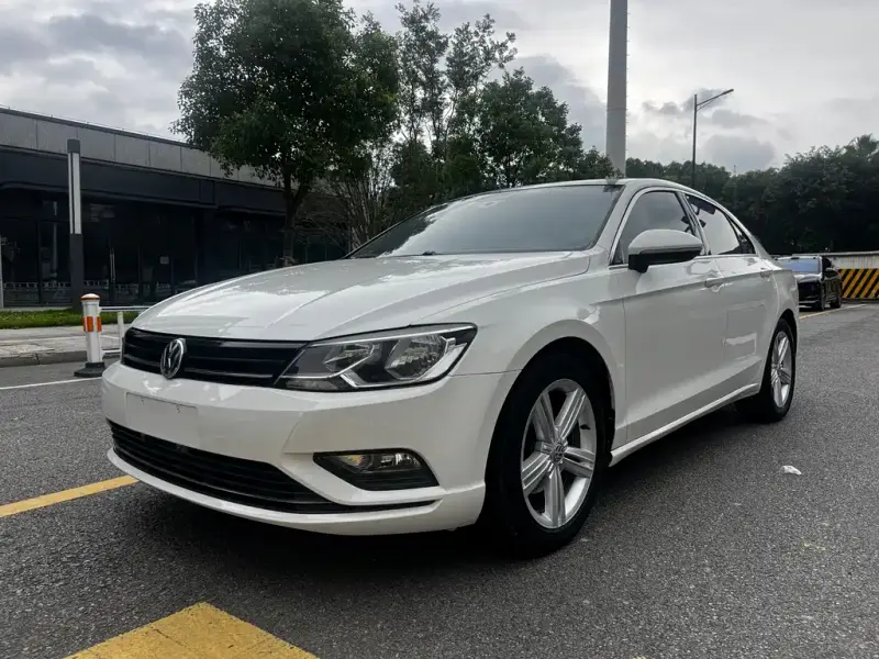 Volkswagen Lamando