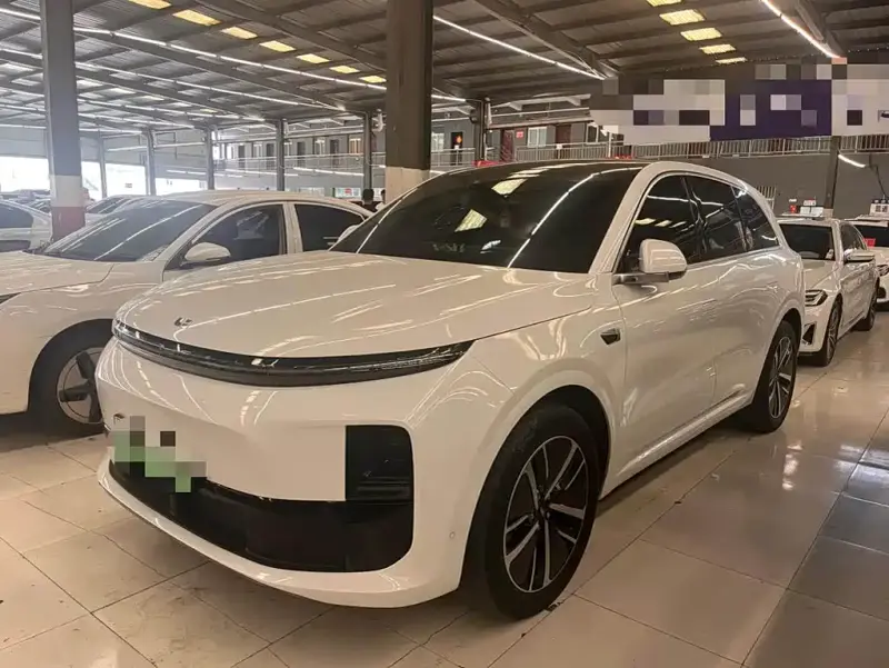 Li Auto L6