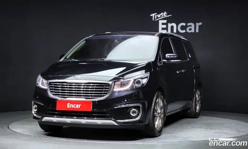 Kia Carnival