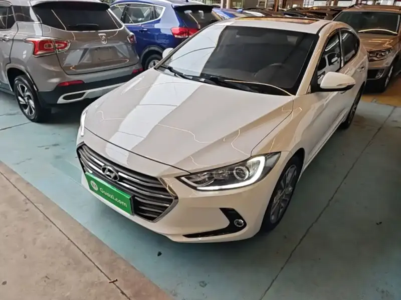 Hyundai Elantra