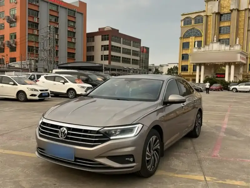 Volkswagen Sagitar
