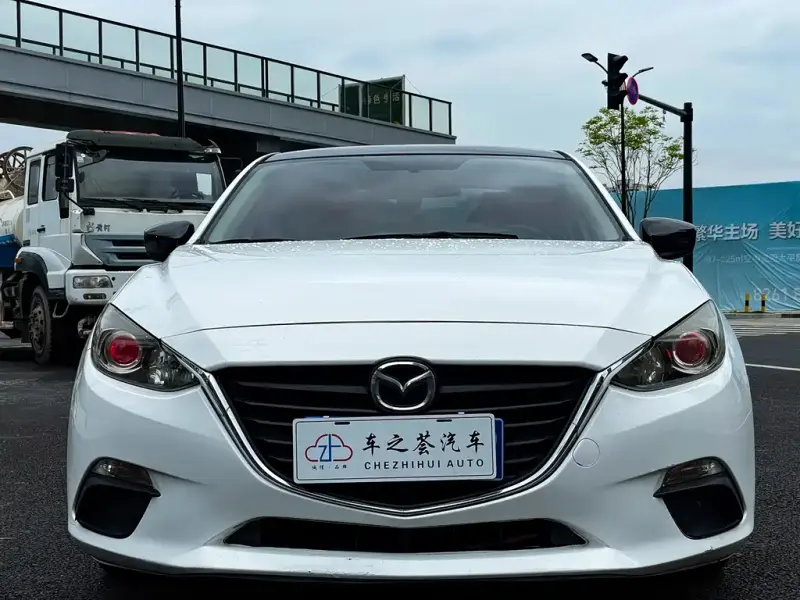 Mazda 3 Axela