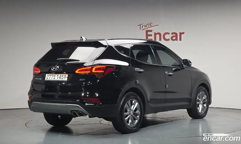 Hyundai Santa Fe (Santafe)