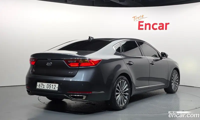 Kia K7