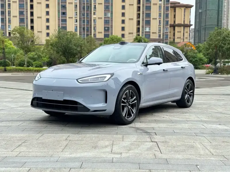 AITO M5