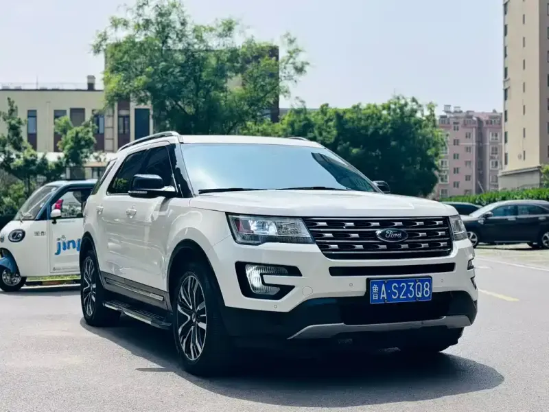Ford Explorer (Import)