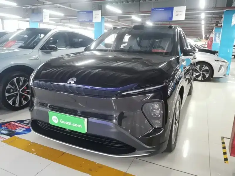 NIO EC7
