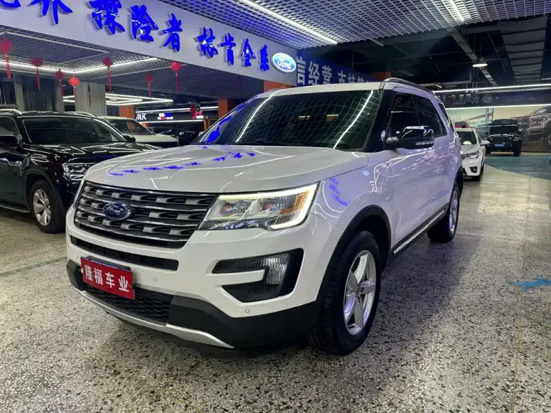 Ford Explorer (Import)